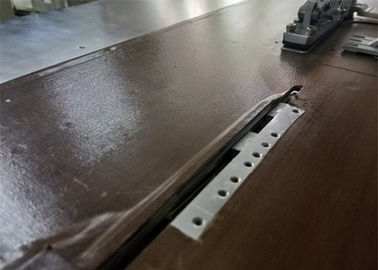 Πνευματική ράβοντας μηχανή στηθοδέσμων, διπλή μηχανή Coverstitch ικανότητας βιομηχανική προμηθευτής